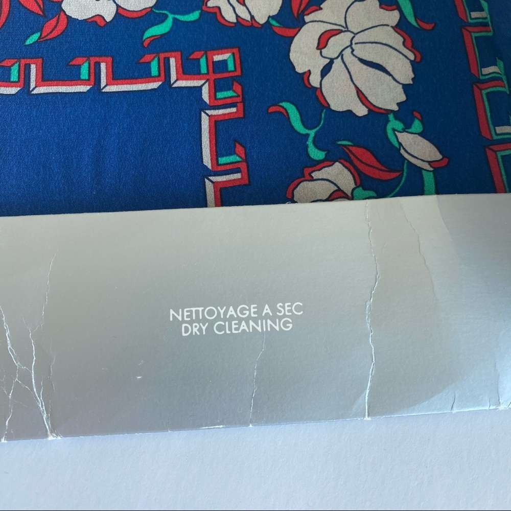 Christian Dior silk scarf - Picture 7 of 9